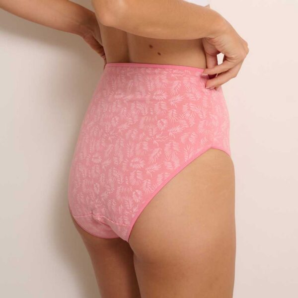 t.universal estampada hojas