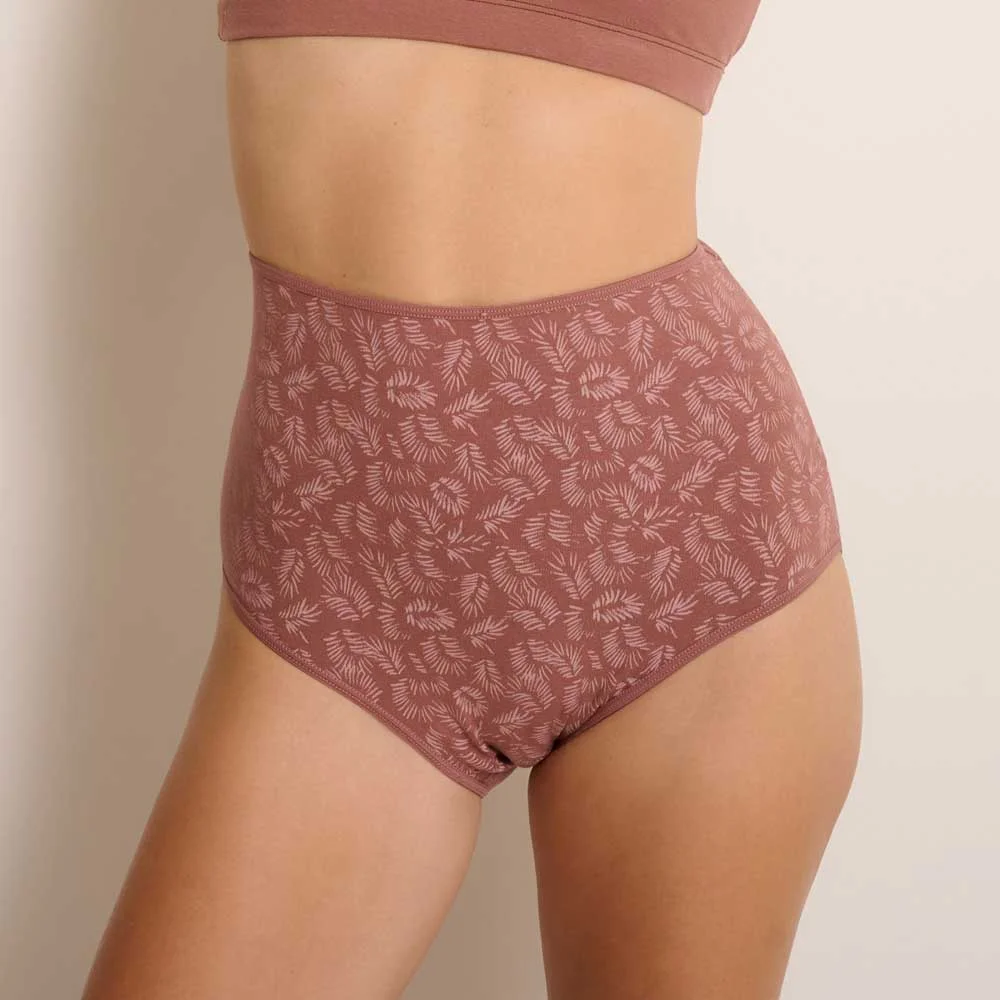 t.especial estampada hojas