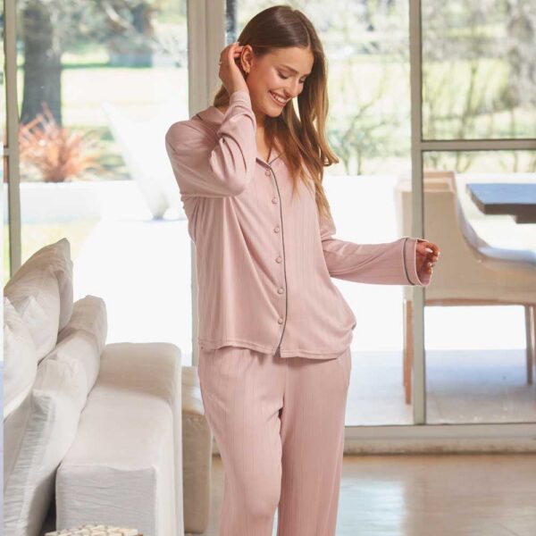 PIJAMA M/L CAMISERO DESAGUJADO